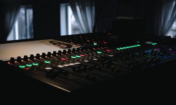 james-kovin-B9d5w1_6CLQ-unsplash james-kovin-B9d5w1_6CLQ-unsplash